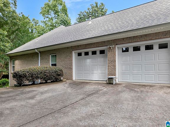 3rd image of 2962 Lone Oak Rd