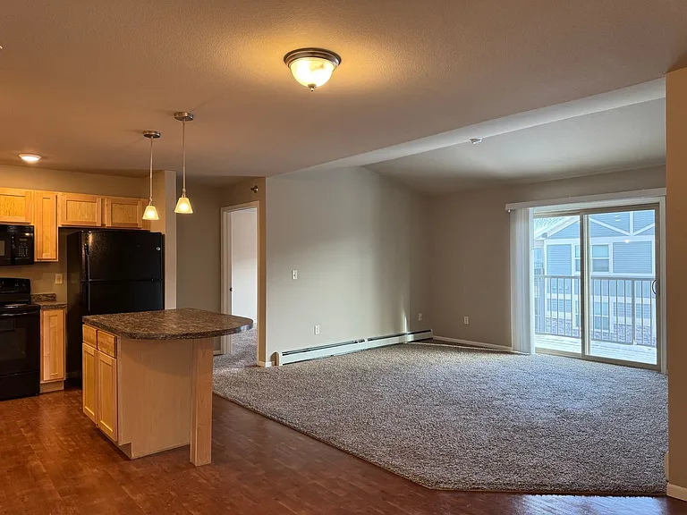 Aspen Trail Apartments — Photo 182