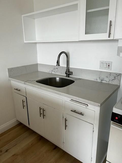 1st image of 24 17th Ave APT 316