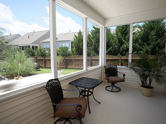 3rd image of 9143 Beaver Brook Way