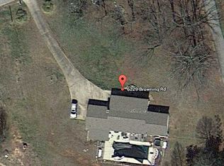 6229 Browning Rd, Murrayville, GA 30564
