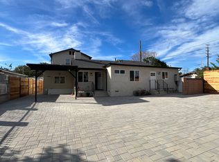 7543 Loma Verde Ave, Canoga Park, CA 91303