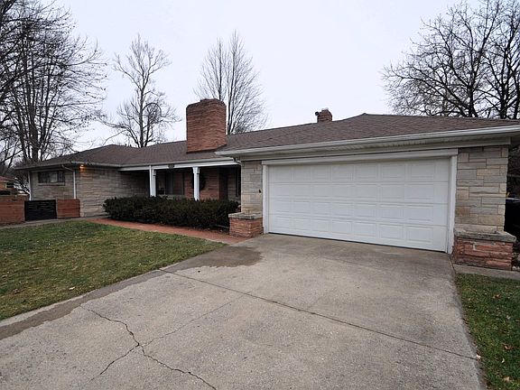 2nd image of 722 N Coquillard Dr