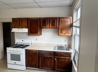 242 S Queen St FL 3, Lancaster, PA 17603