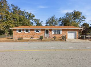 102 Wiley St, Walterboro, SC 29488