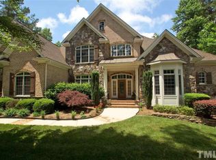 405 Settlecroft Ln, Holly Springs, NC 27540