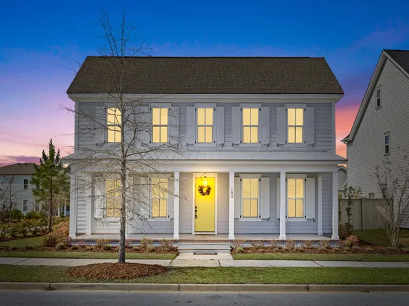 294 Great Lawn Dr, Summerville, SC 29486