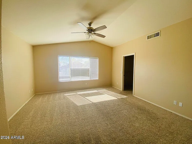 7203 W Irma Ln — Photo 22