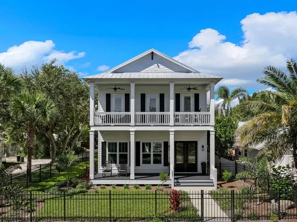 200 N PENINSULA AVENUE, NEW SMYRNA BEACH, FL 32169