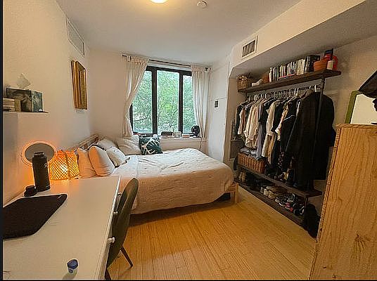 4th image of 43 A Ave #5C