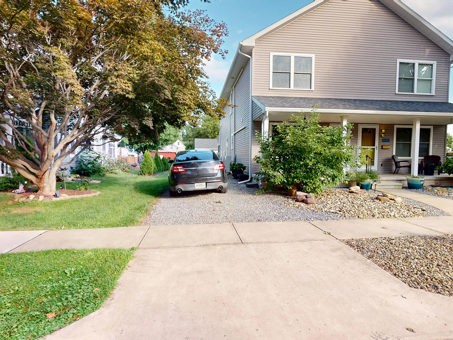 3 bed, 1550 sqft, $1,520 — Photo 2