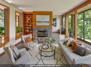 21 Woodcrest Rd, Orinda, CA 94563