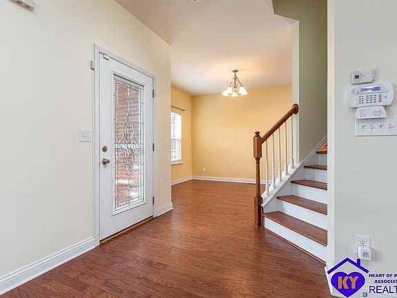 2nd image of 346 Vineland Place Dr