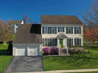 815 Edgeworth Ct, Red Lion, PA