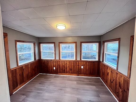 4th image of 60 Fountain St Floor 2