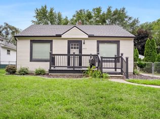 25715 Ross St, Dearborn Heights, MI 48125
