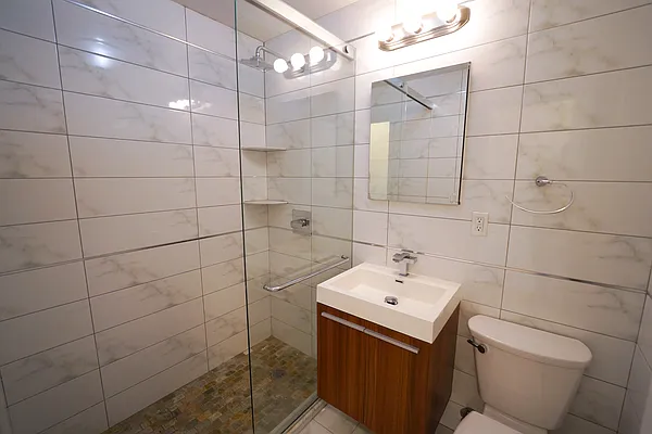 Rented by 620 MGMT | media 15