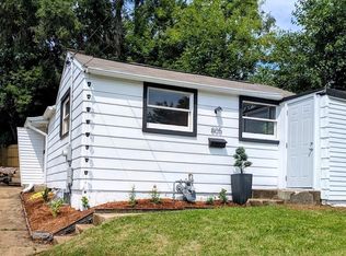 805 Mayer Ave, Madison, WI 53704