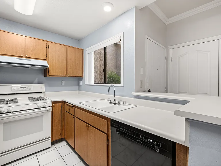 2328 Archwood Ln #62 — Photo 9