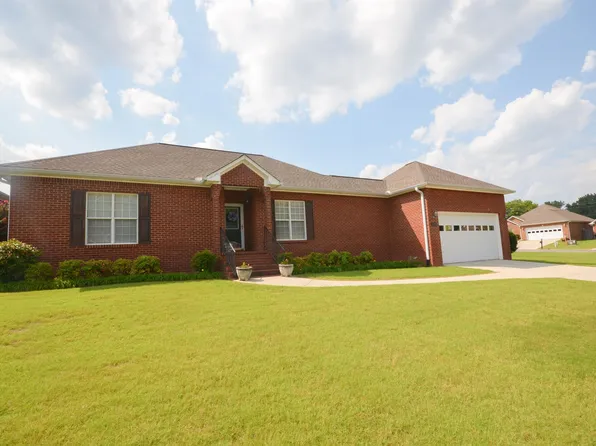 2974 Phelan Cir SE, Hanceville, AL 35077