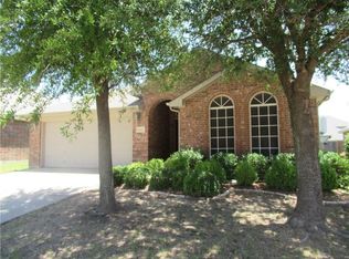 11612 Kenny Dr, Fort Worth, TX 76244