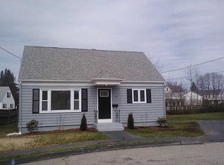 7 Cottage Cir, Cranston, RI 02910