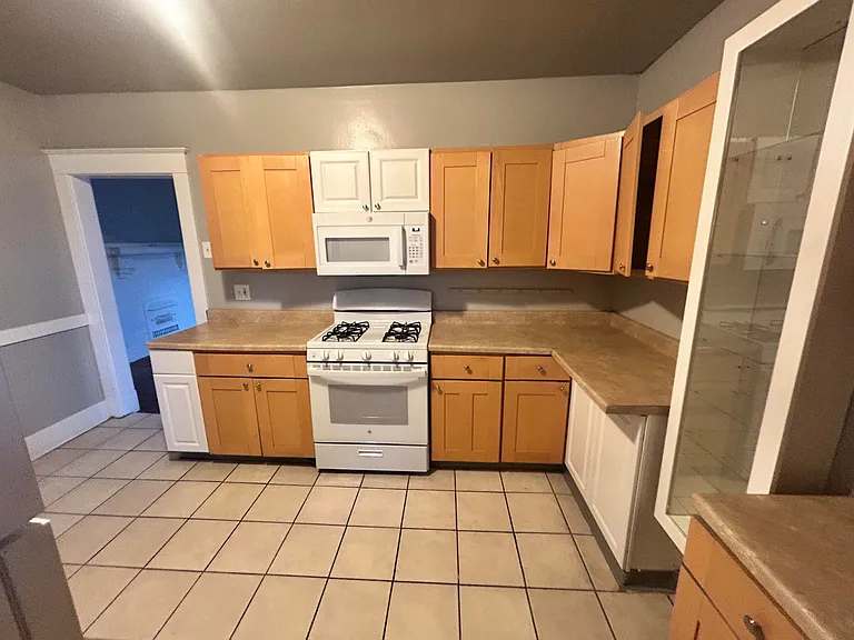125 S Aiken Ave #2 — Photo 7