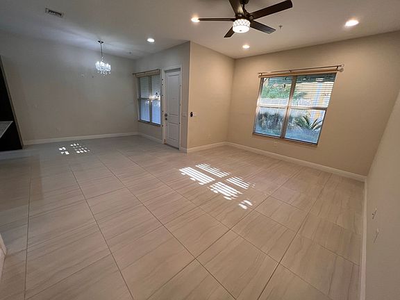 5th image of 1746 NW 124th Way