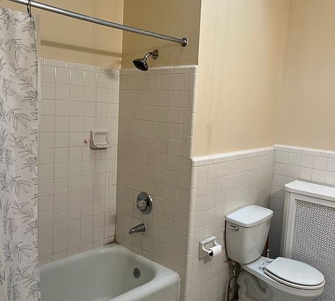 5th image of 6443 Vine St APT 2