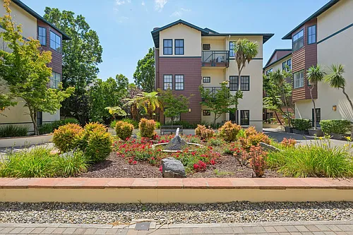 435 Sheridan Ave #201 Photo 1