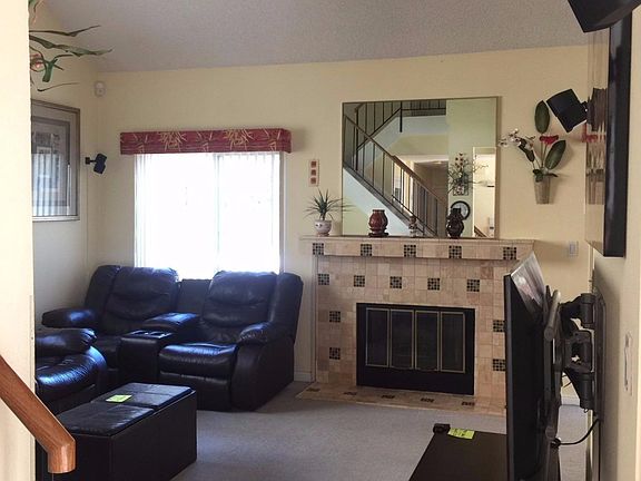 3rd image of 34350 Benedick Ln
