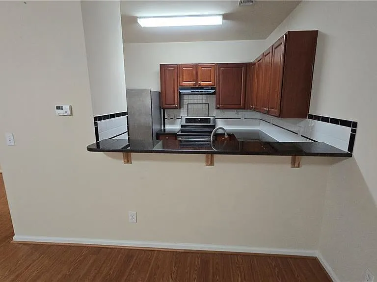 2109 Meadow Peak Rd — Photo 10