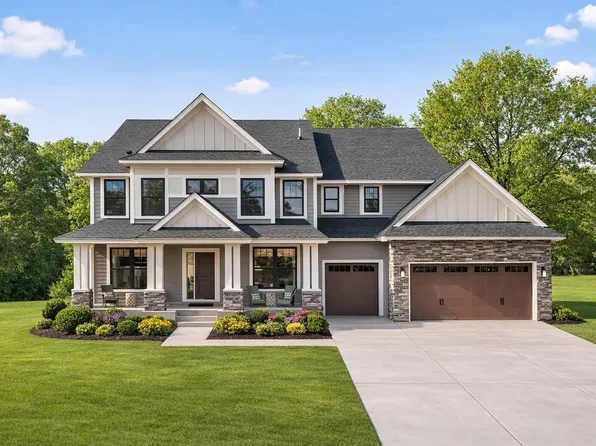 1848 Royal Blvd N, Lake Elmo, MN 55042