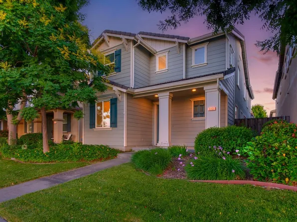 810 Greg Thatch Cir, Sacramento, CA 95835