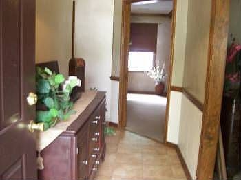 2nd image of 709 Gladesdale Dr