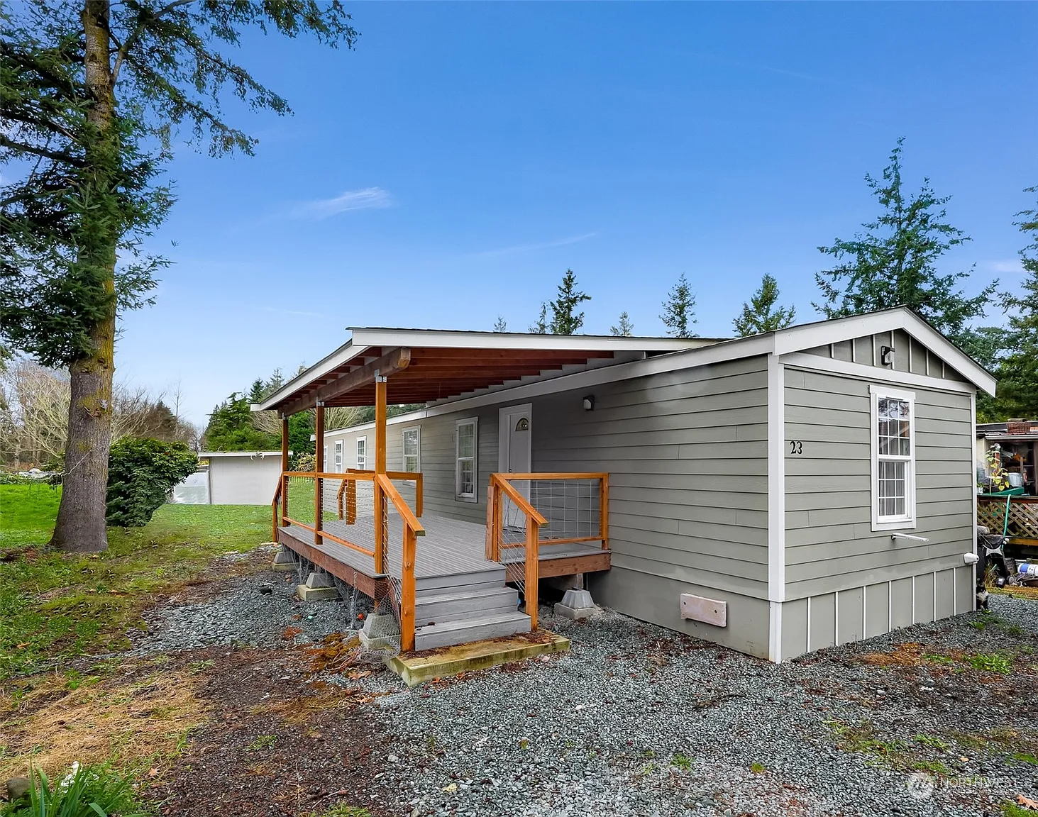 1014 W Smith Road #23 photo 1