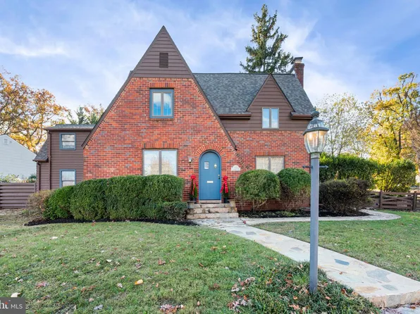 800 Beverley Dr, Alexandria, VA 22302