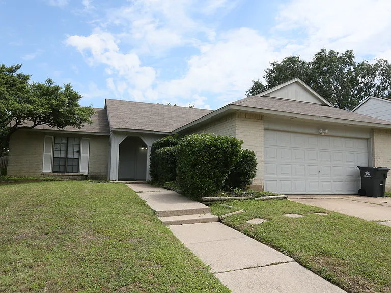 7119 Greenspring Dr — Photo 10