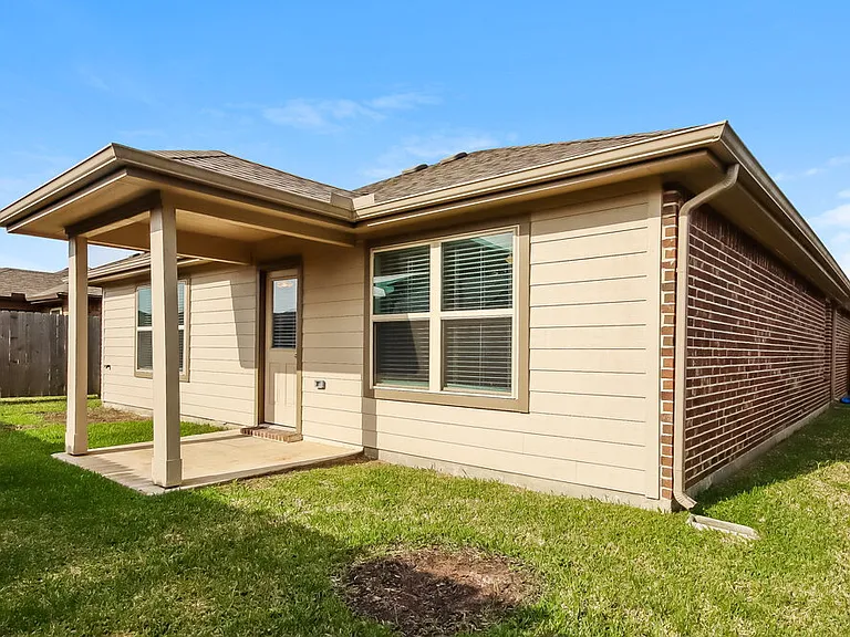 8419 Ideal Dr — Photo 16