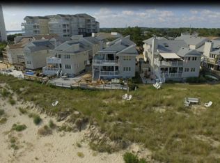 3656 Sea Gull Bluff Dr, Virginia Beach, VA 23455
