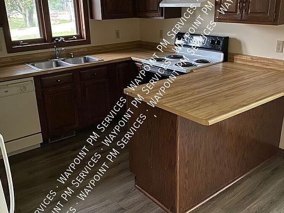 2nd image of 2291 White Oak Trl