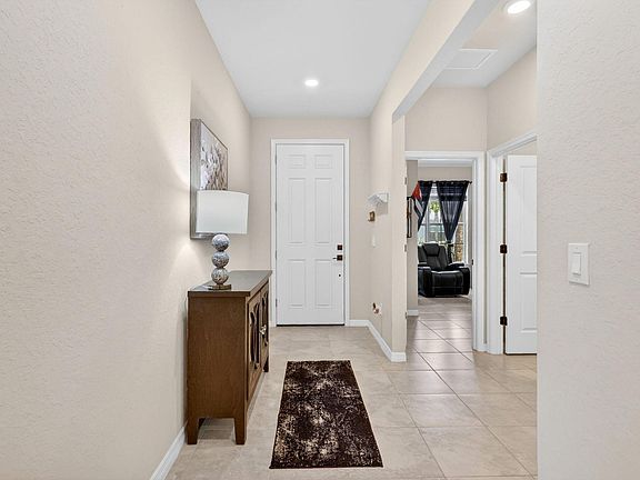 4th image of 12336 SW Myrtle Oak Drive