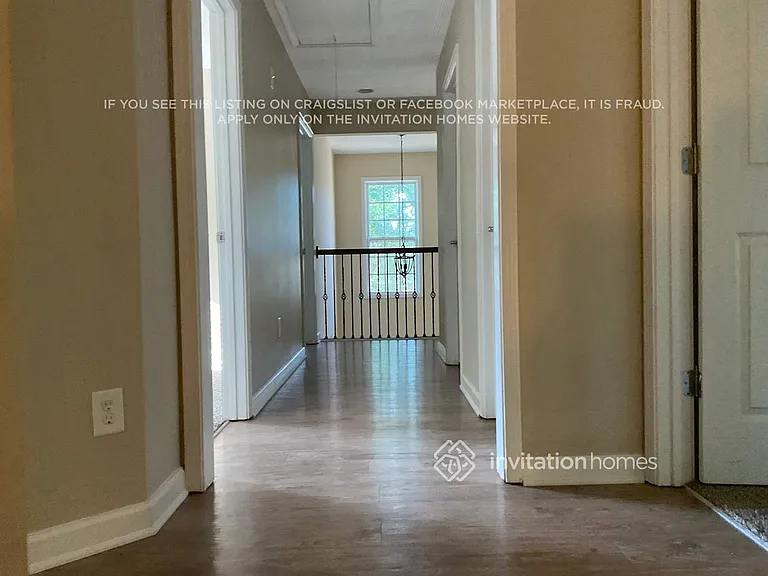 160 Edgewater Trl — Photo 9