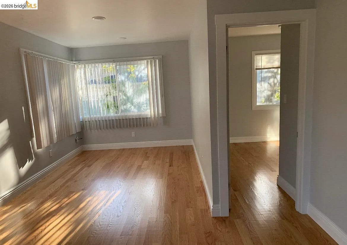 1 bed, 450 sqft, $2,500 — Photo 3