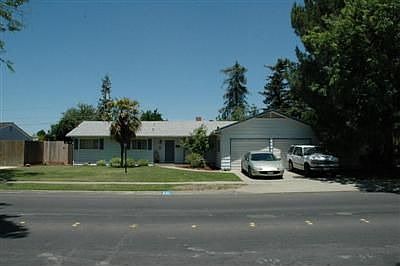 221 Bowen Ave