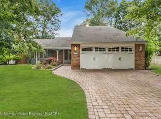 30 Chelsea Rd, Jackson, NJ 08527