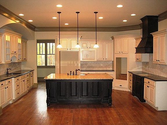 HUGE gourmet kitchen 