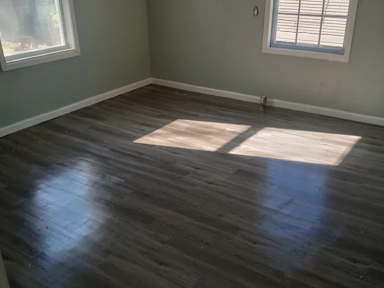 803 Richmond Ave — Photo 8