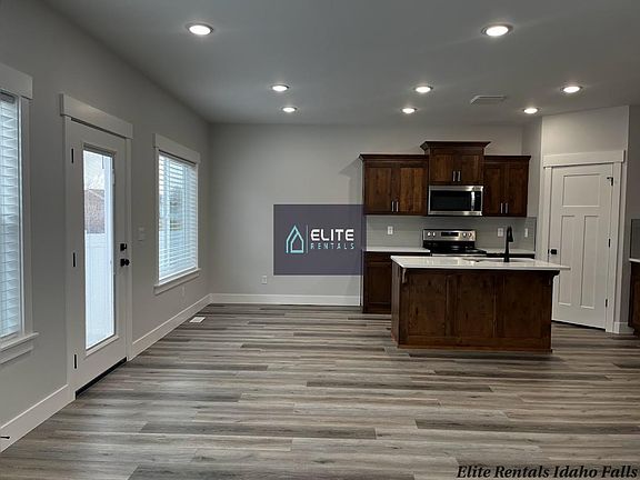 3926Judy+(5)_11152025