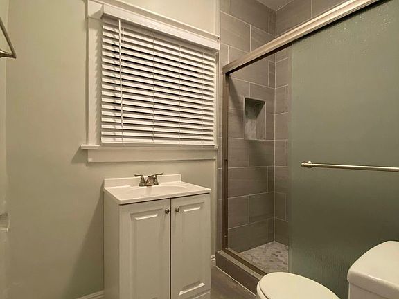 5th image of 319 W 5th St #11123481